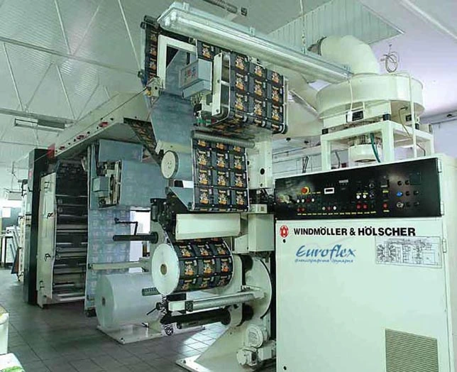 Ламінаційна машина "Windmoller & Holscher" у цеху Єврофлекс